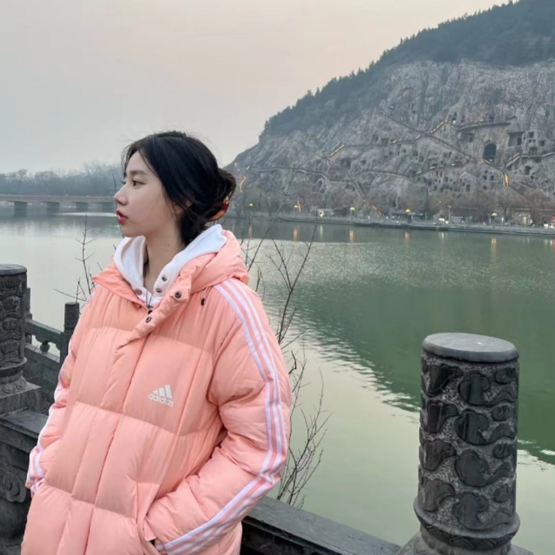 Adidas女连帽长款保暖羽绒服