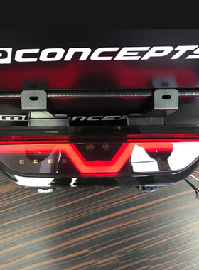 适用福特野马LED领航灯防撞倒车灯Mustang改装熏黑后杠刹车警示灯