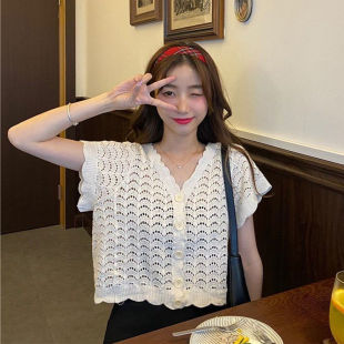 短款 小心机镂空薄款 女学生配裙子开衫 针织衫 百搭春夏上衣 绣花短袖