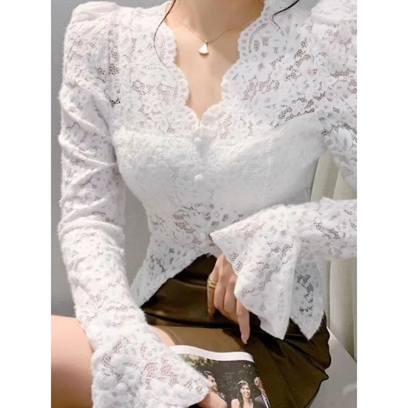 V领加绒蕾丝衫女打底衫2024秋冬新款时尚泡泡袖洋气长袖内保健环