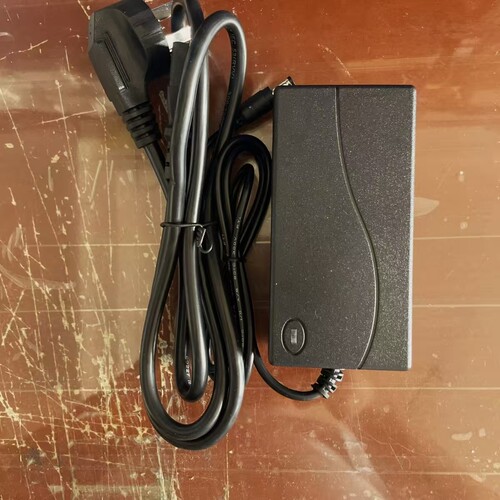 适用TCL王牌液晶显示器T24M1显示屏电源适配器DC12V2.5A圆孔供电