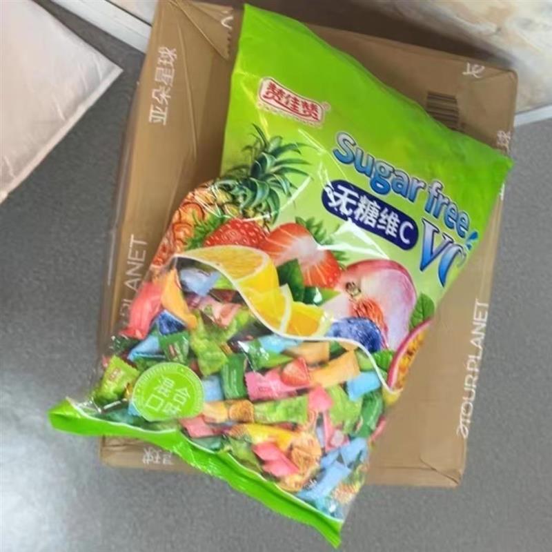 无糖维C薄荷糖网红糖果清新口气水果味清凉润喉休闲零食散装