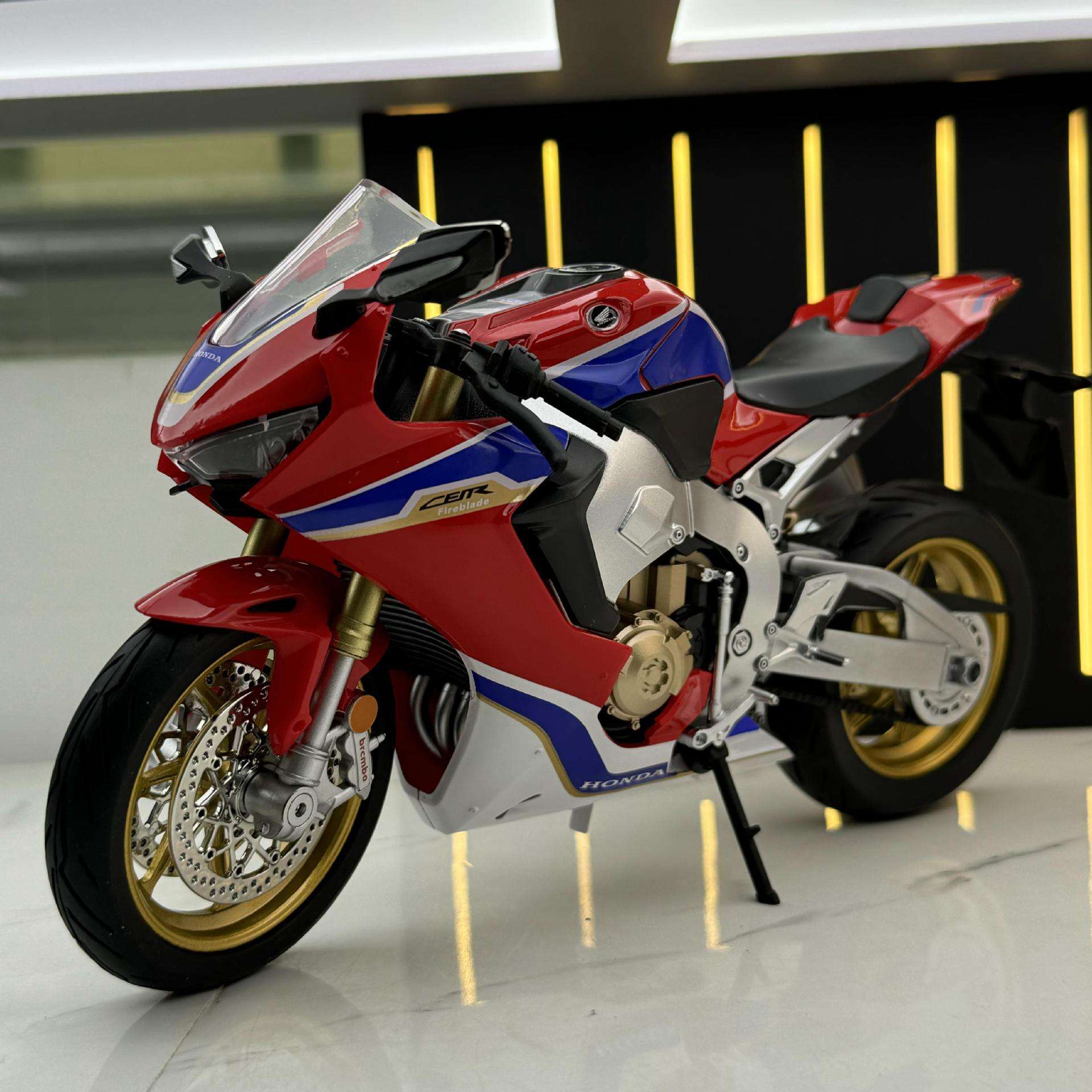新款 合金车模1:9本田CBR1000摩托车滑行玩具车带灯光模型摆件