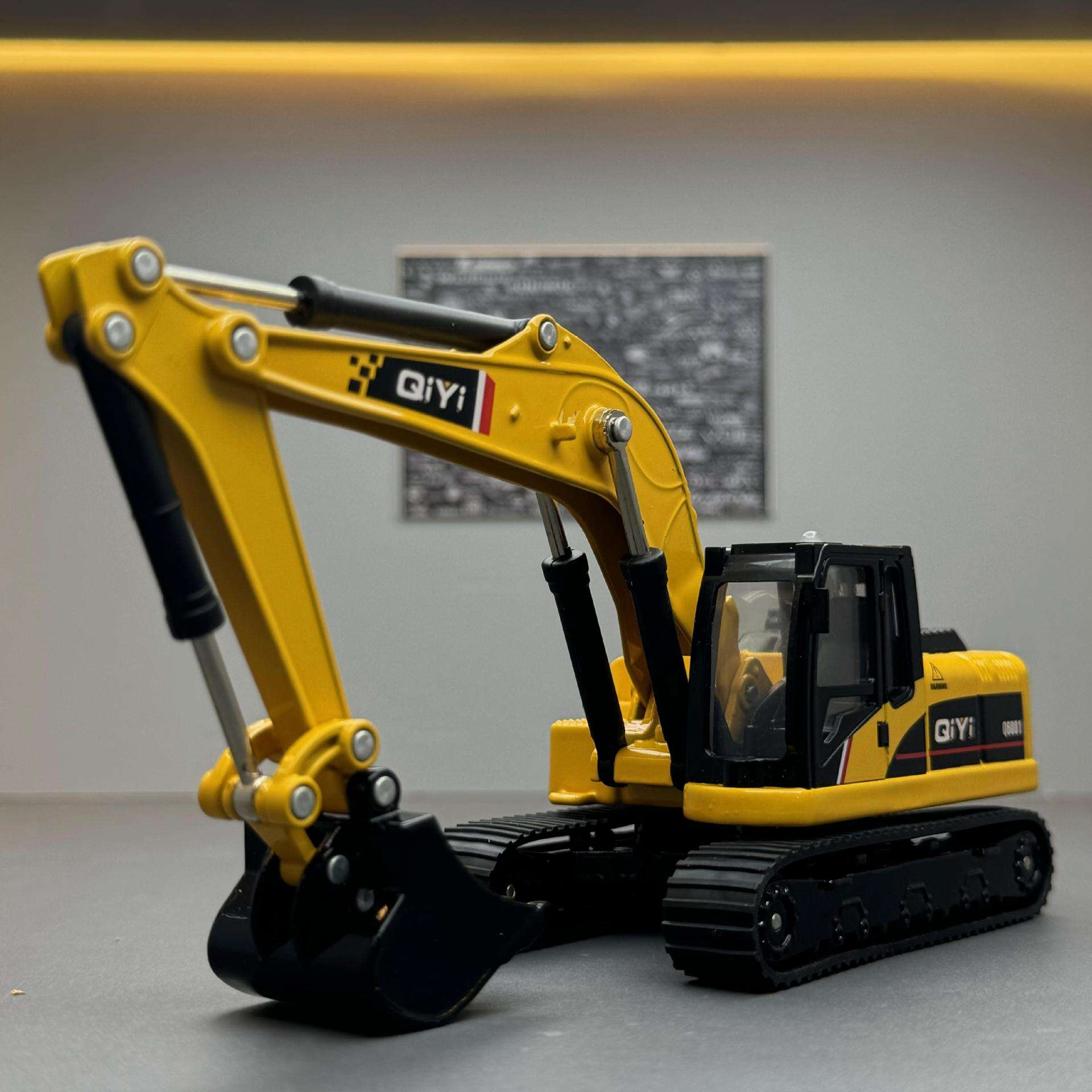 新款 奇艺合金车模1:60挖掘机声光滑行玩具工程车音效模型摆件