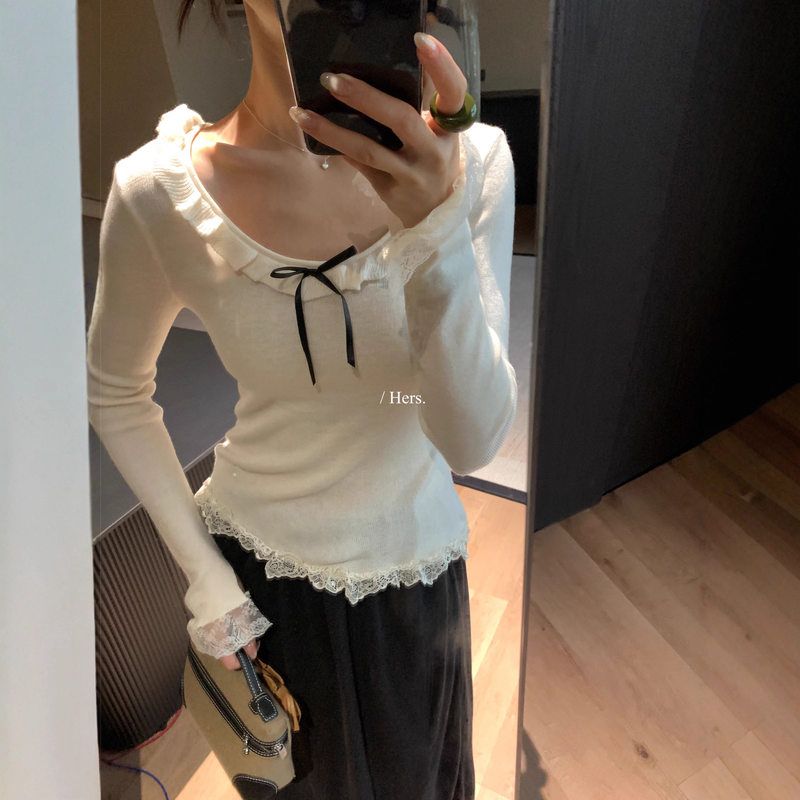 Hers一勺甜秋季法式复古蕾丝拼接蝴蝶结百搭U领长袖针织衫女92421