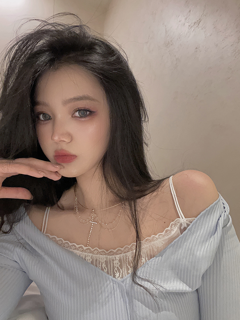 Real shot 2021 spring sexy fake two short one shoulder long sleeve suspender t-shirts