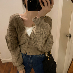 Real shot: loose twist cardigan sweater + high waist gentle wind floral skirt