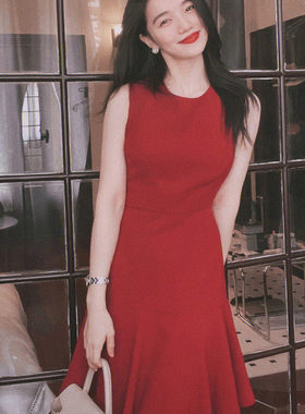 明星同款红色连衣裙女夏礼服裙高端轻奢小众高级感气质无袖背心裙