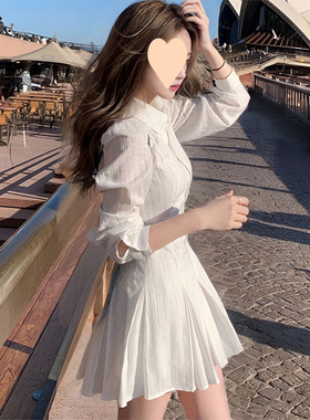 学院风白色长袖衬衫连衣裙女收腰气质设计感领百褶中裙子2025春季
