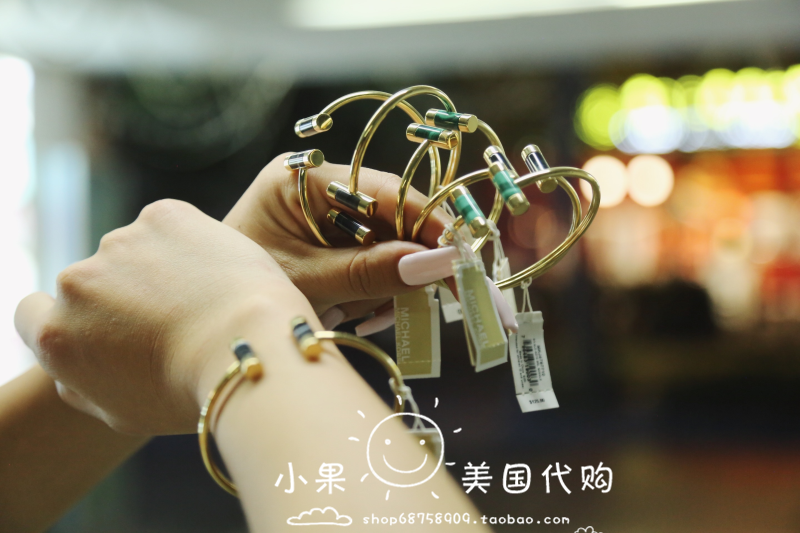 现货美国直购Michael Kors MK马蹄款经典时尚logo搭扣手镯手链