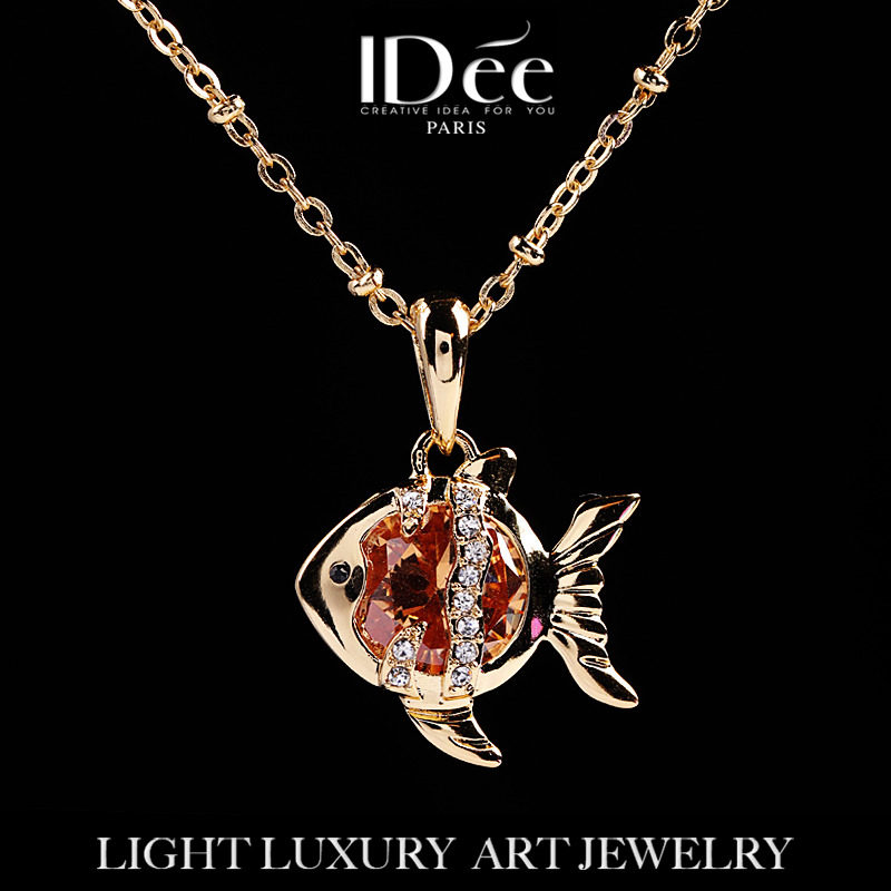 法国IDee小鱼项链女锁骨水晶可爱吊坠秋冬设计感饰品轻奢小众潮牌