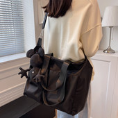 包包女2026新款 森系日系ins简约百搭大容量学生上课包帆布斜跨包