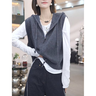 时尚百搭网红韩版外搭简约带帽针织无袖纯色休闲秋季外穿马甲2025