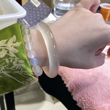 香槟玛瑙手镯香槟蜂蜜水色系高冰高透冰种玉髓料高冰玛瑙送礼手镯