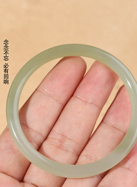天然和田玉晴水手镯圆条叮当镯
