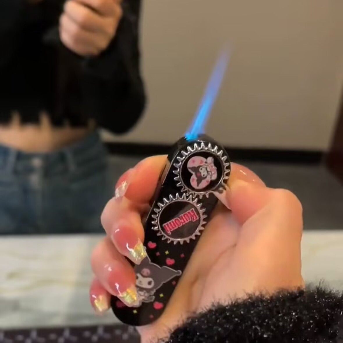 创意齿轮摇臂库洛米卡通打火机