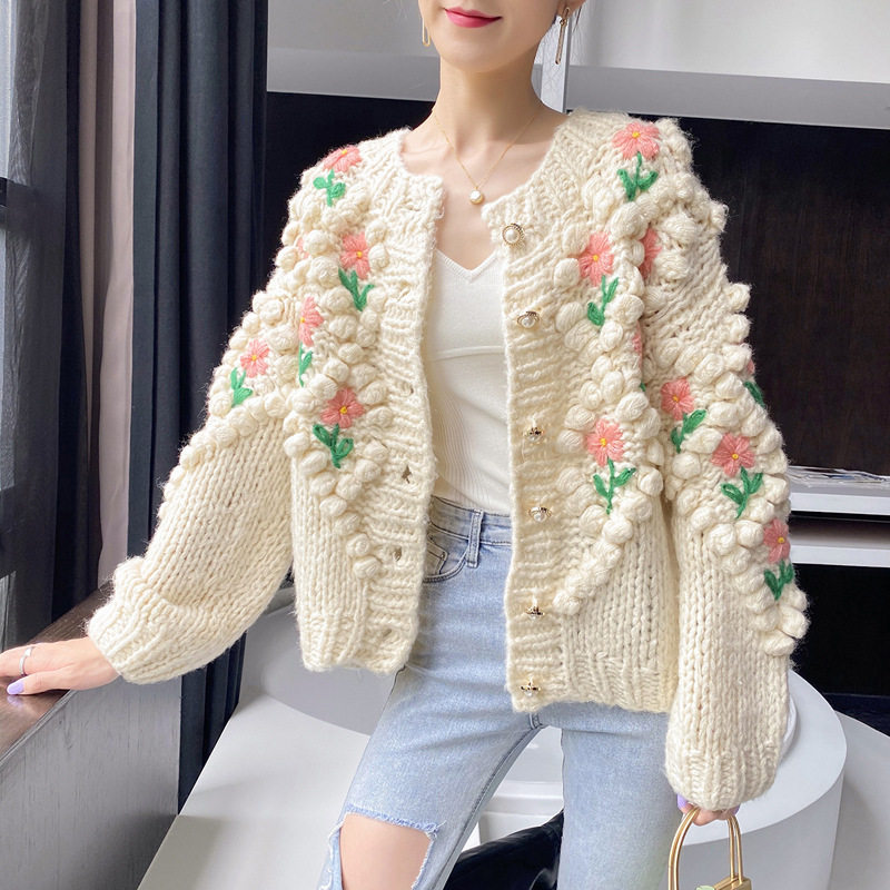 粗毛线棒织钩花加厚保暖毛衣 单排扣开衫毛线球绣花针织外套春秋