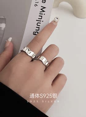 金美澳S925银光面戒指女