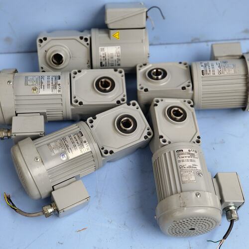 议价GTR减速机F3S25N012-CI MO20MAXF3S25N012-CIF3S25N018-CI