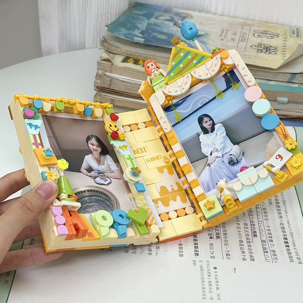 蜡笔小新积木相框拼装玩具纪念相册书女孩教师节儿童摆件生日礼物