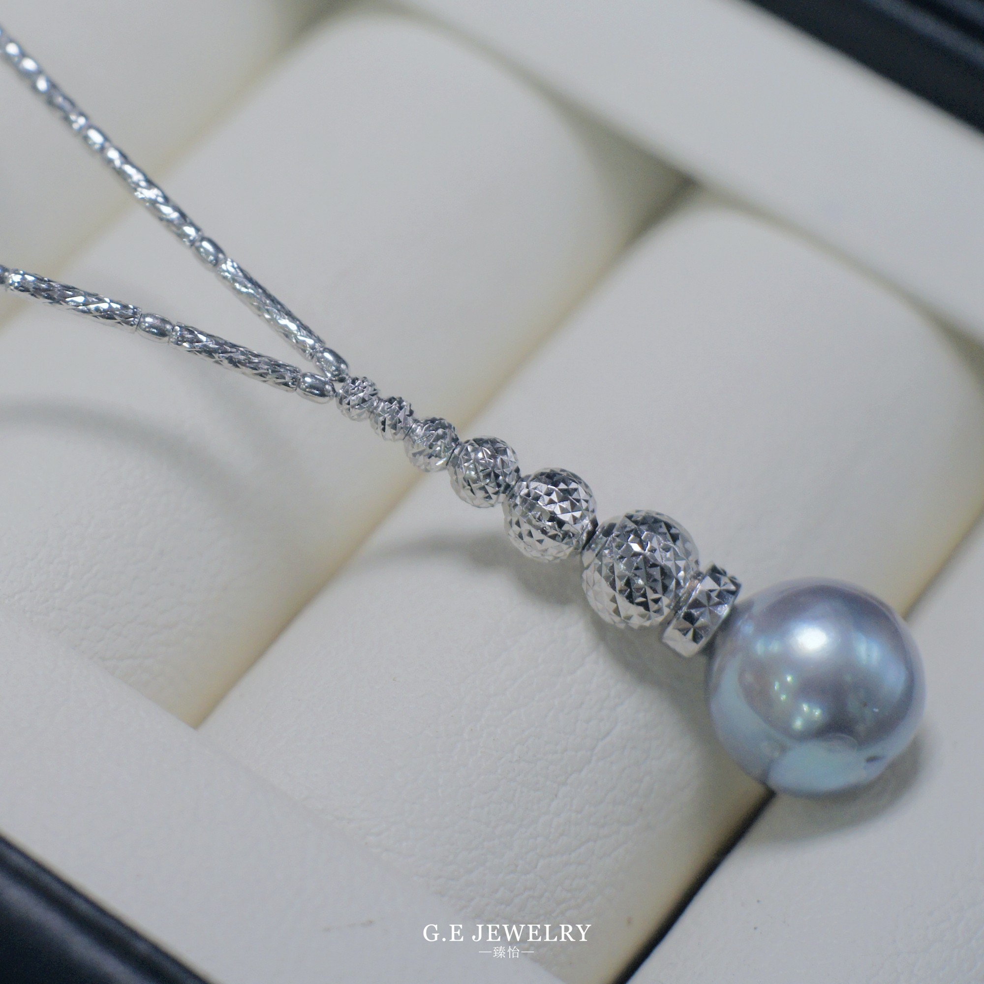 臻怡日本进口18K金车花菠萝珠珍珠项圈记忆钢芯弹力品质配件Y字链