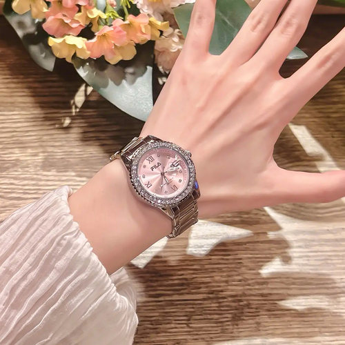 FILA斐乐手表女士2026新款轻奢小众高级感镶钻送女友闺蜜礼物礼盒
