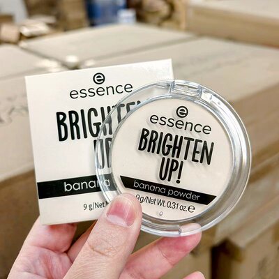 香蕉粉饼~德国艾家柔雾提亮粉饼9g 哑光控油