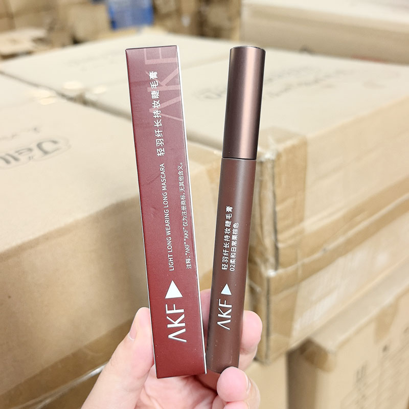 睫毛膏~轻羽纤长持妆睫毛膏 5g 02栗棕色 持久防汗不晕妆