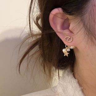 D家2026新款CD镶钻星星流苏珍珠耳环女小众高级感百搭耳钉耳饰