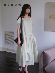 HEROW  法式度假清凉薄荷绿透视花瓣领短袖连衣裙长裙女夏