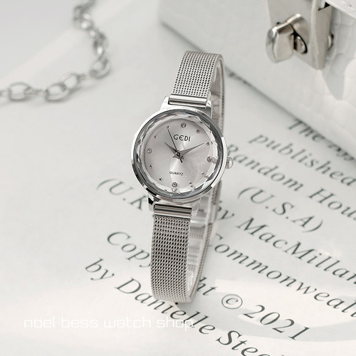 歌迪高级感小表盘简约女款小银表