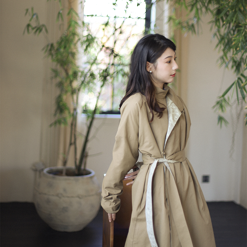 双面浪漫 | 纯汉服唐制襕袍风衣中长款圆领袍卡其色外套撞色通勤,女装/女士精品,汉服上装,淘宝优惠券,粉丝福利购,淘宝优惠卷