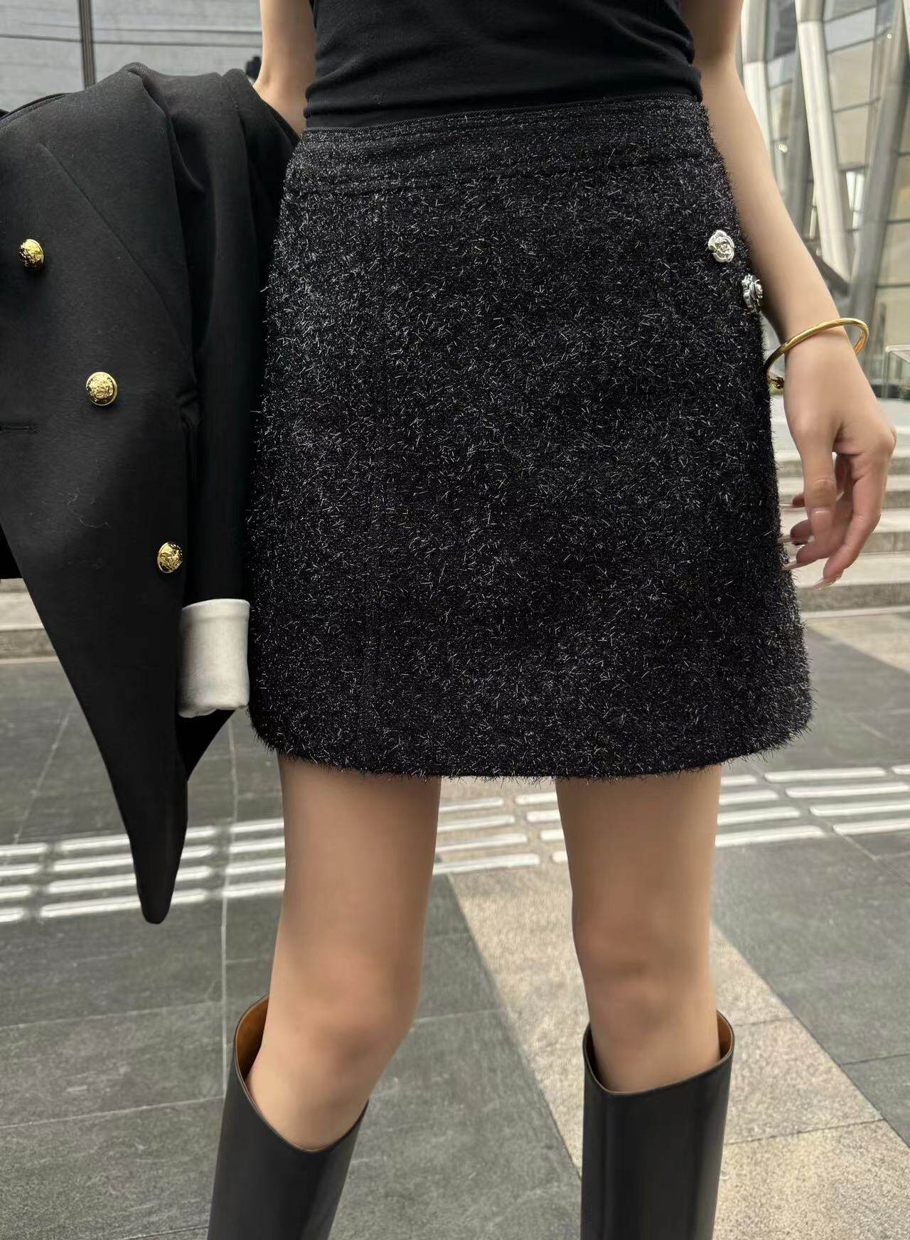 短裙一步裙小香风A字扣子半身裙