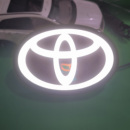 新款 凯美瑞亚洲龙威兰达奕泽塞纳荣放LC300水晶车标灯兼容ACC雷达