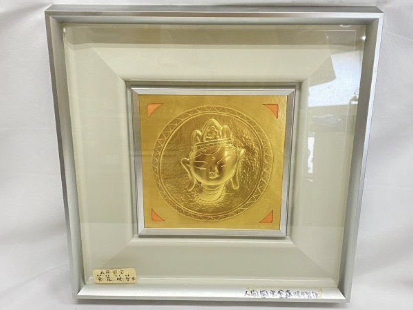 人间国宝金森映井智作铜聖童子挂画，框长宽各34厘米，非常精美。