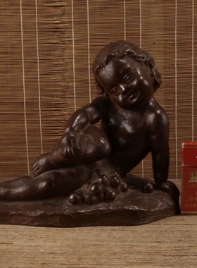 日本铸铜男孩，高21.5cm，宽27.5cm，重3880g，有款。