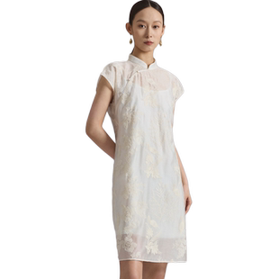 naivee纳薇新中式刺绣盘扣国风宽松莱赛尔短袖赴宴轻礼服