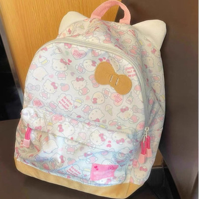 日本代购可爱helloKitty印花双肩包高颜值大容量防水初高中书包