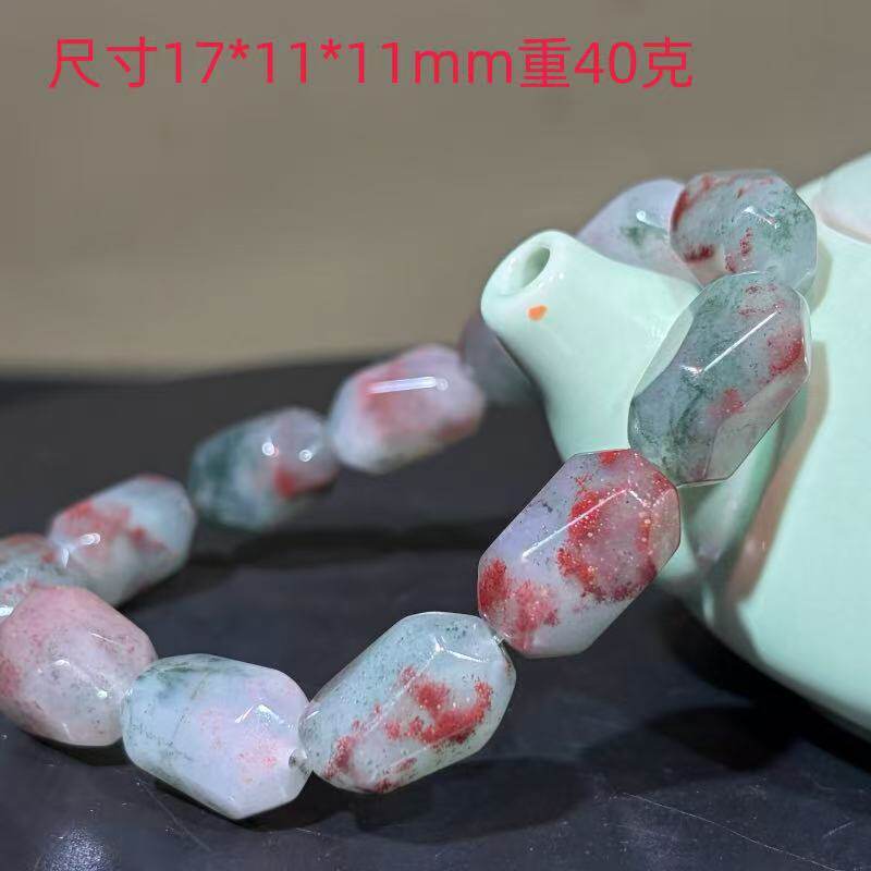 桂林鸡血玉三彩手串贵妃料随形冻底鸡血石精美精品男女收藏佩戴