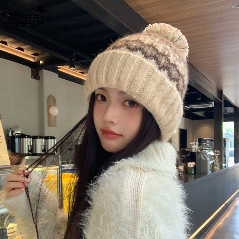 冬季户外防寒保暖针织帽毛球氛围感毛线帽护耳百搭时尚套头女帽子