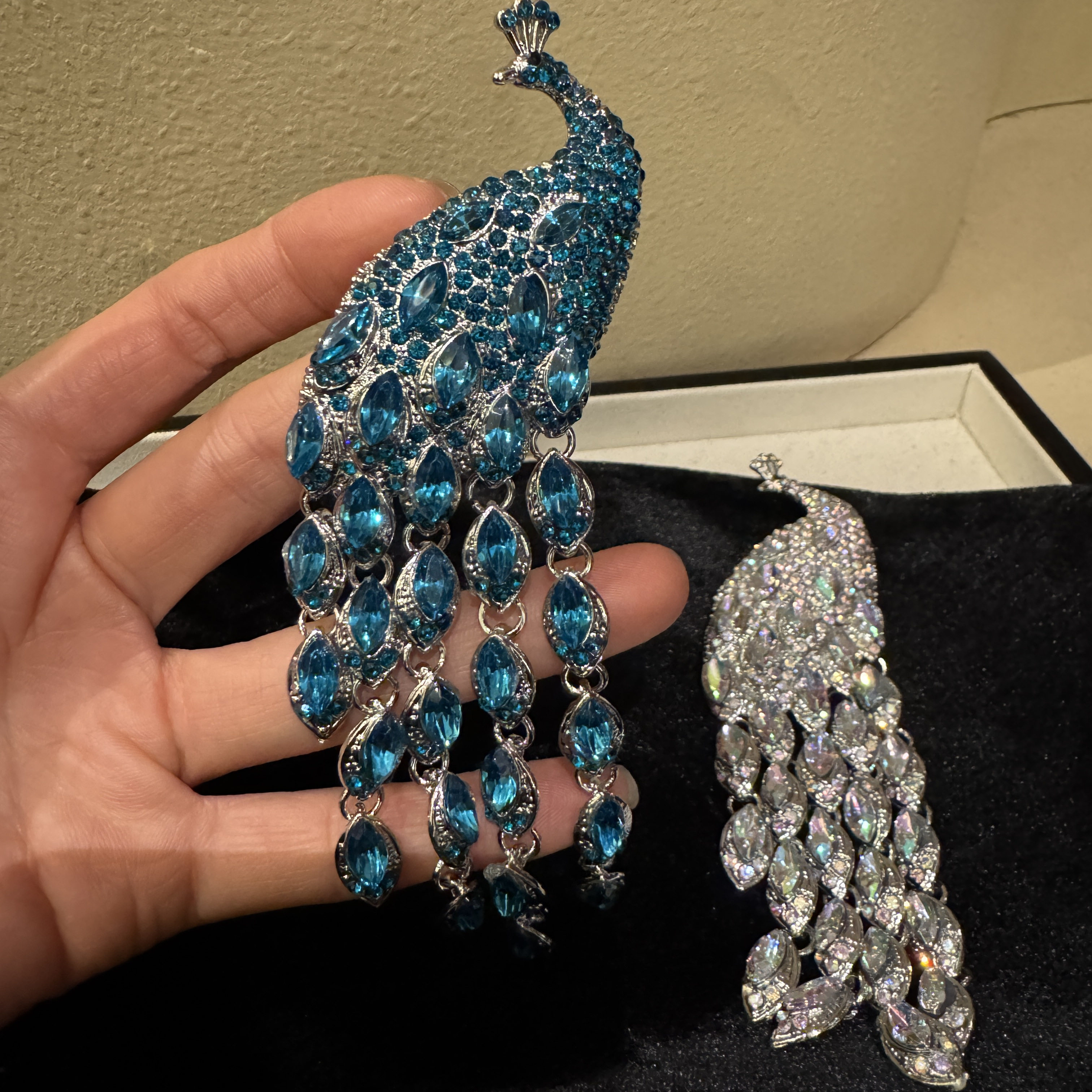 新款专场孔雀闪亮灵动别针皇冠配饰B06,饰品/流行首饰/时尚饰品新,其他DIY饰品配件,淘宝优惠券,粉丝福利购,淘宝优惠卷