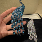 新款 专场孔雀闪亮灵动别针皇冠配饰B06