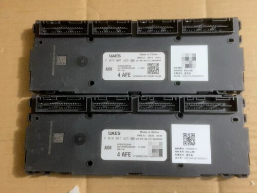 UAES BMS从板，型号F 01R 00T A2S，4 AFE标识，硬件版本HW:87B9C