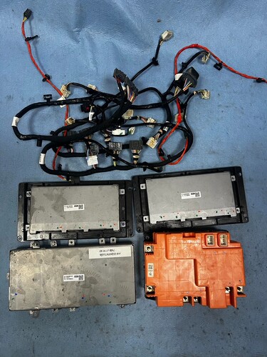 克莱斯勒大捷龙混动PHEV LG混动电池包，电池管理系统BMS BECM