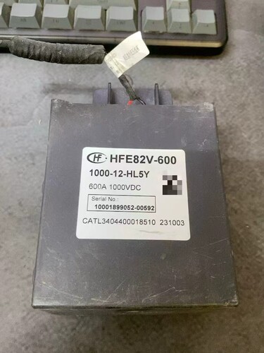宏发高压直流继电器 HFE82V-600 1000-12-HL5Y 600A 1000VDC