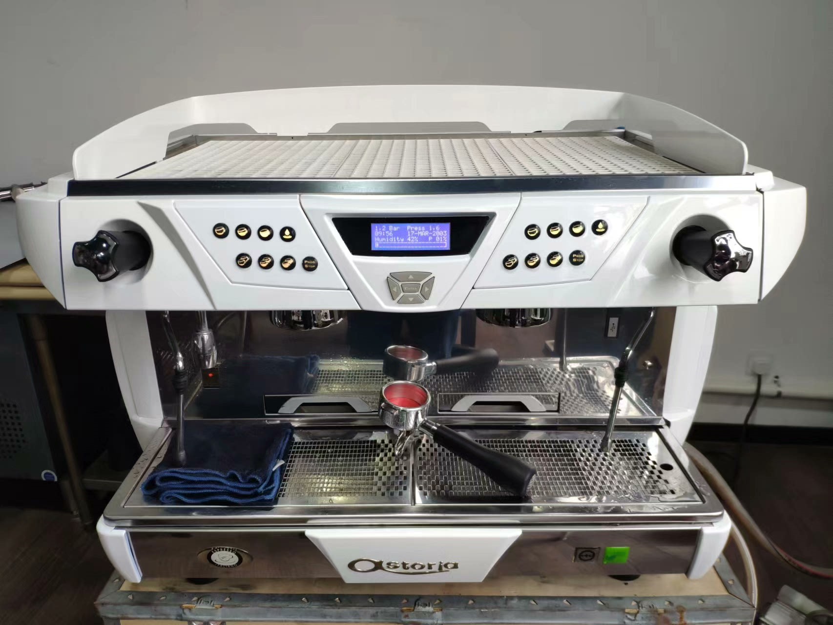 Astoria Plus 4意式半自动商用咖啡机二手咖啡机