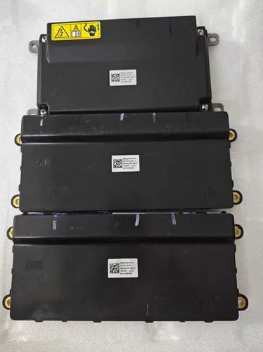 拆机上汽荣威新能源电池管理系统BMU， SAIC MOTOR BMU Assembl