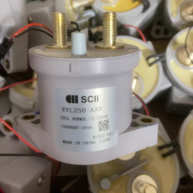 西艾继电器250A拆机，12-24V通用，大量现货，成色如图～