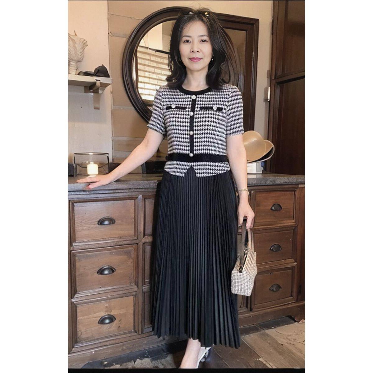 短袖褶连衣裙女小香风长款弹力显瘦百褶裙时尚气质减龄夏季新款