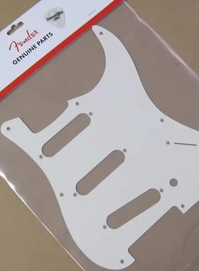 标价88折Fender芬达56/59 STRAT 单层蛋壳吉他护板 8孔009 4245
